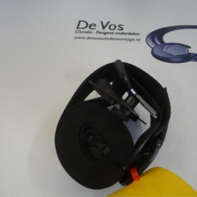 Citroen C4  Front seatbelt, right 2011 8975ZN