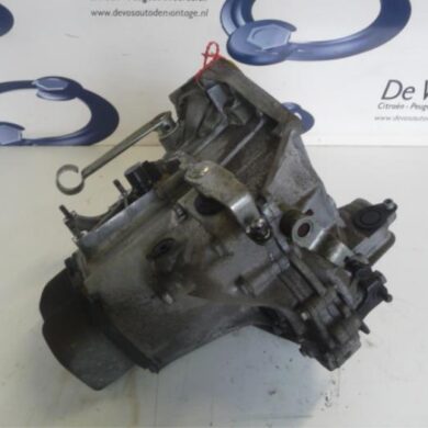 Peugeot 206 PLUS 1.1 XR,XS Versnellingsbak HF01-HFV 2011 2231C8-2232E1 20CQ99