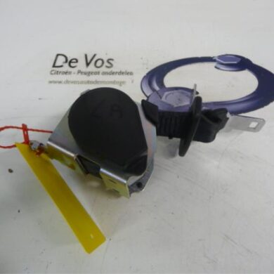 Peugeot RCZ 1.6 16V THP Rear seatbelt, left 2010 8975VE