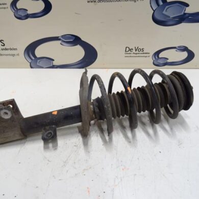 Citroen Berlingo  Front shock absorber rod, left 2016 520881