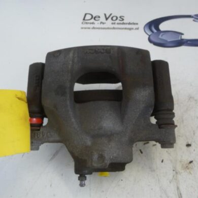 Citroen C1  Remklauw (Tang) links-voor CFB 2015 4401G8