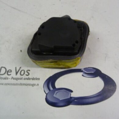 Citroen C5 1.8 16V Sicherheitsgurt links hinten 2002 8974KE