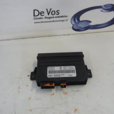 Citroen C5  PDC Module 2010 6590CV-6590CW