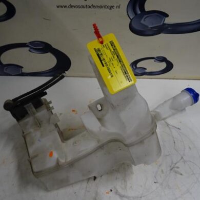 Peugeot 508  Ruitensproeiertank voor 2011 6431Q9