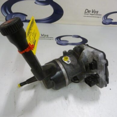 Peugeot 308 1.6 VTI 16V Power steering pump 5FW 2010 4008N6-400812