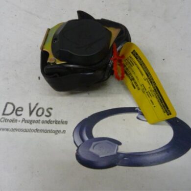 Citroen Picasso 1.8 16V Rear seatbelt, left 2002 8973SA