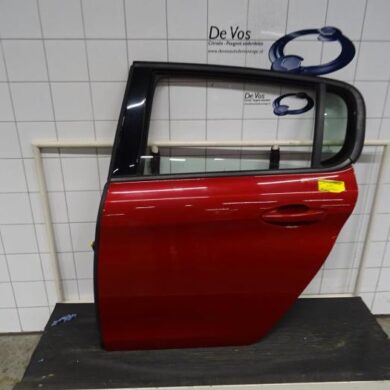 Peugeot 308  Rear door 4-door, left 2014 9802165680