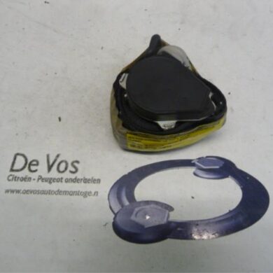 Peugeot 207  Rear seatbelt, left 2007 8975J9