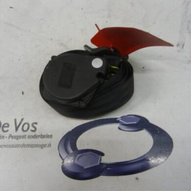 Peugeot 306 1.6 Rear seatbelt, left 2002 8973X4