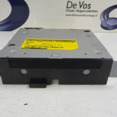 Peugeot 508  Radio CD player 2012 660409-1609266480-1611909780