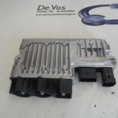 Peugeot 3008  Start/Stopp Steuergerät 9HD-9HD9H05 2013 9678273280-9805721280