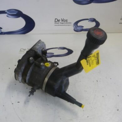 Peugeot 308  Power steering pump 9HZ-9HZ9H01 2008 400855