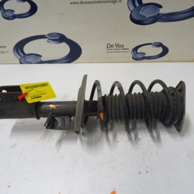 Peugeot 308  Schokdemperpoot links-voor 2016 1628565380-1614380680