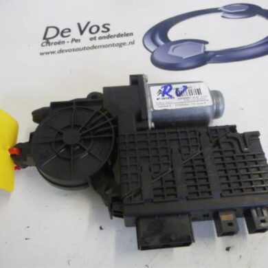 Citroen C4 Picasso  Raammotor Portier 2011 9222GZ