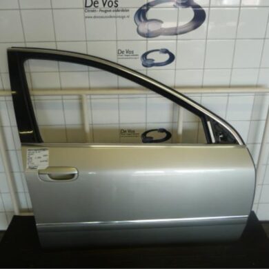 Peugeot 607 2.7 HDi V6 24V Front door 4-door, right 2006 9004L4