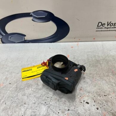 Citroen C4 1.6 16V Gasklephuis NFU 2006 163637