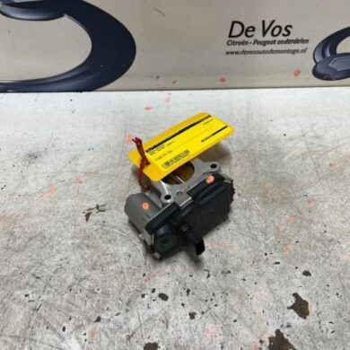 Opel Astra  Gasklephuis F12SHL 2021 55510598