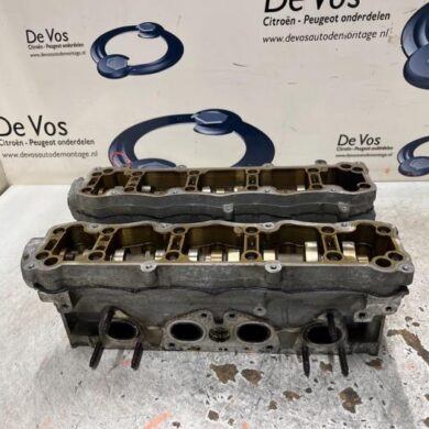 Citroen C4 1.6 16V Cilinderkop NFU 2006 0200GA-9824689880
