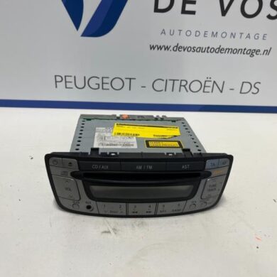 Peugeot 107 1.0 12V Radio 2012 6564K6