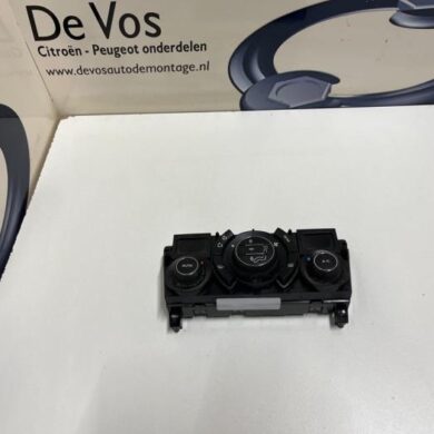 Peugeot 5008 1.6 BlueHDi 115 Kachel Bedieningspaneel 2015 6452Y4