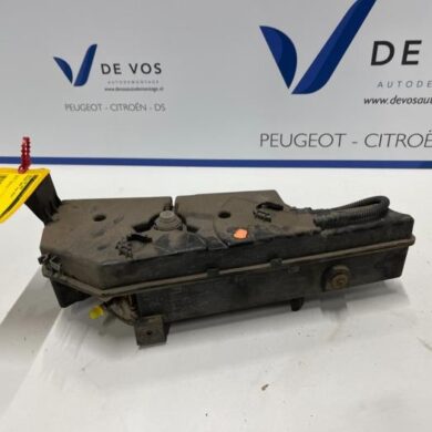 Peugeot 5008 1.6 BlueHDi 115 Particulate filter tank 2015 1612776080-1613704480