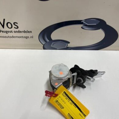 Peugeot 5008 1.6 BlueHDi 115 Rear seatbelt, left 2015 8975SQ