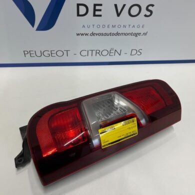 Citroen Berlingo 1.5 BlueHDi 75 Achterlicht rechts 2019 9820554880