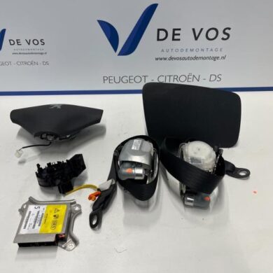 Peugeot 107 1.0 12V Airbag Set+Module 2012 16084059XZ-B0009077XZ-16083642ZD-8216JW-6546F6-16084057XZ-B0009075XZ