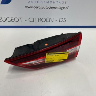 Opel Grandland X 1.5 CDTI 130 Taillight, right 2019 YP00016280