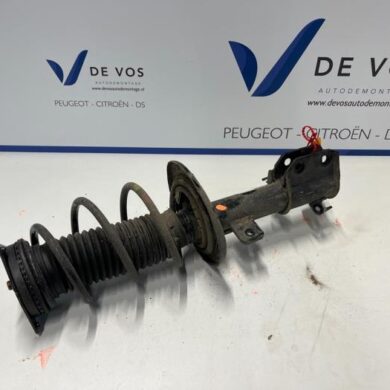 Opel Corsa 1.2 12V 75 Schokdemperpoot links-voor 2022 9837410780