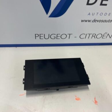 Peugeot 308 1.2 12V e-THP PureTech 130 Interior display HNS 2018 9836623980-9824298580