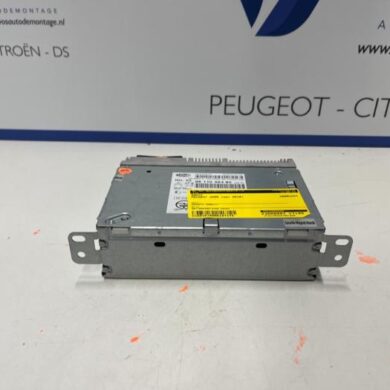 Peugeot 2008  Radio 2016 1613489280-9811066480