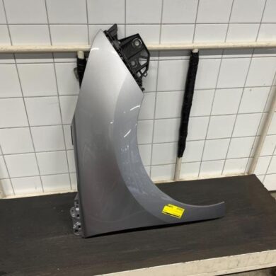 Peugeot 5008 1.6 HDiF 16V Front wing, right 2014 7841AF