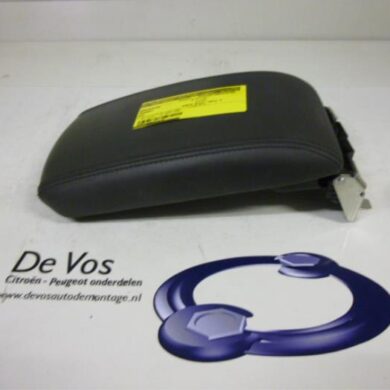 Peugeot RCZ 1.6 16V THP Armrest 2012 7591LZ