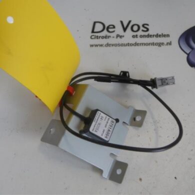 Citroen C-Crosser  Antenne 2008 6590Y3