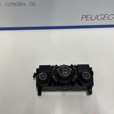 Peugeot 308  Heater control panel 2009 6452J4