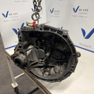 Peugeot 208 1.2 Vti 12V PureTech Versnellingsbak HMP 2017 9803846280-1608995480 20CR15