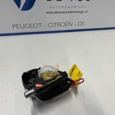 Citroen C5 2.7 HDiF V6 24V Autom. Seatbelt tensioner, right 2009 8975R5