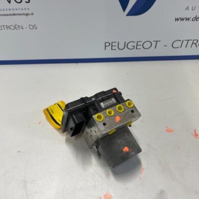 Citroen C4 Picasso  ABS Pomp 9HZ 2010 4541QE-1680903480