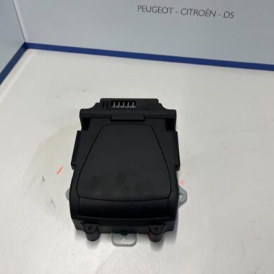 Peugeot 5008 1.6 HDiF 16V Head-up display 9HD 2014 9808381480-9812525580