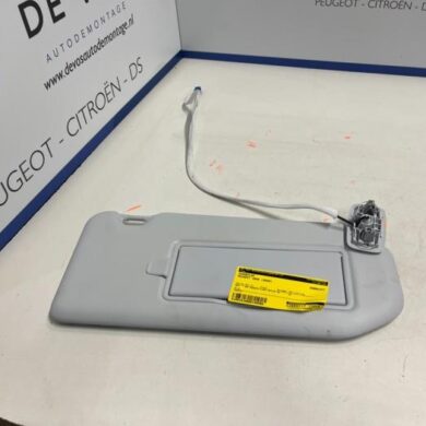 Peugeot 3008 1.2 12V e-THP PureTech 130 Sun visor 2021 98252089PR