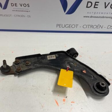 Peugeot 3008 1.2 12V e-THP PureTech 130 Draagarm links-voor 2021 9816865580-9846329580