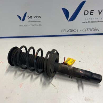 Citroen C4 Cactus 1.2 PureTech 110 12V Schokdemperpoot rechts-voor 2015 9810705180