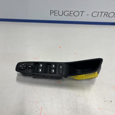 Opel Grandland X 1.5 CDTI 130 Multi-functional window switch 2020 98319739ZD