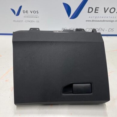 Peugeot 3008 1.2 12V e-THP PureTech 130 Dashboardkastje 2021 16180681ZD-16180684ZD