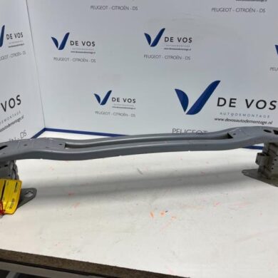Citroen C4 1.2 PureTech 130 12V Bumperframe achter 2020 9833908880