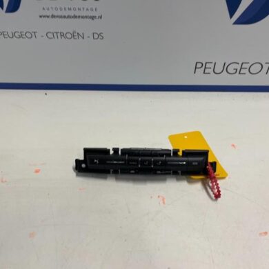 Citroen DS3  Radiobedienings paneel 2015 98115084ZD