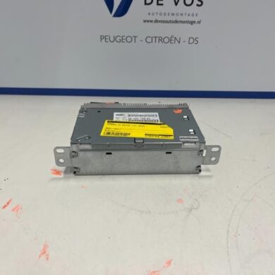 Citroen C4 Cactus 1.2 PureTech 110 12V Radio 2015 1613229180-1678190280-9810475880