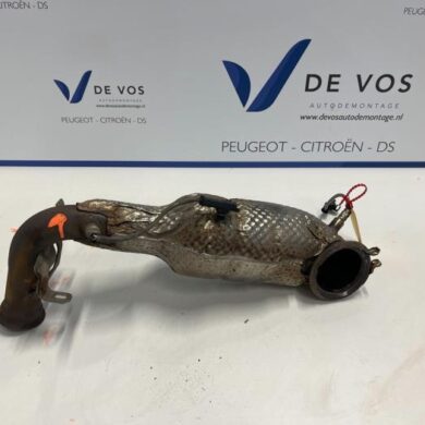 Peugeot 2008 1.2 12V e-THP PureTech 110 Catalytic converter HNZ 2018 9822003680