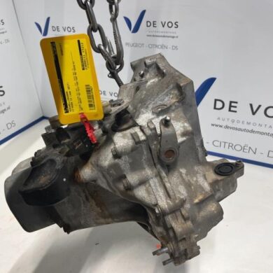Citroen C3 1.2 Vti 12V PureTech Versnellingsbak HMZ 2017 9810688480-1612888180 20A701